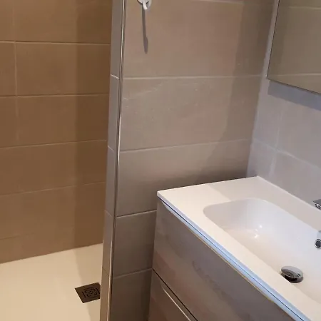 Maison Renovee Avec Jardin, Terrasse Et Wi-fi A - Fr-1-489-478 Coutansouze
