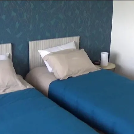 بيت للعطل Maison Renovee Avec Vue Sur La Campagne, Terrasse Et Jardin A - Fr-1-489-478 Coutansouze